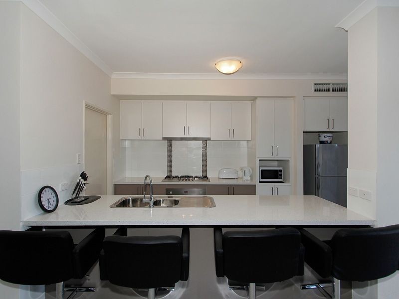 1/71 Baler Court, Hammond Park WA 6164