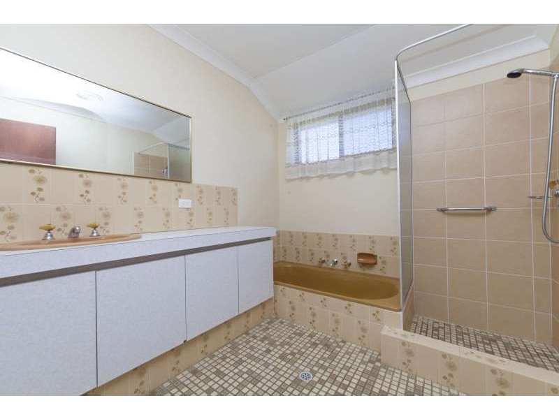 14 Chesterton Street, Spearwood WA 6163