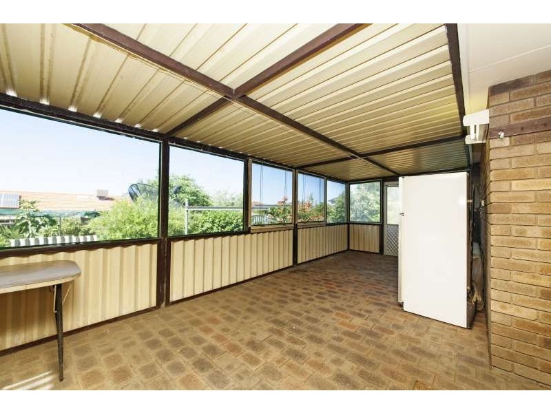 14 Chesterton Street, Spearwood WA 6163