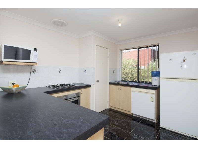 11/89 Forrest Road, Hamilton Hill WA 6163