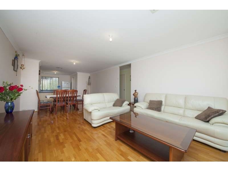 11/89 Forrest Road, Hamilton Hill WA 6163