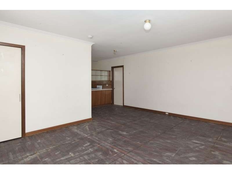 B/8 Glendower Way, Spearwood WA 6163