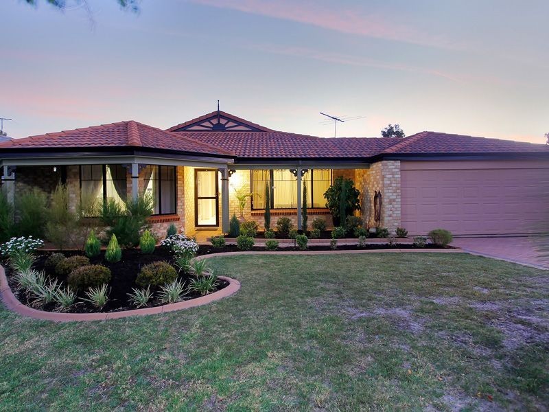 4 Hindmarsh Way, Success WA 6164