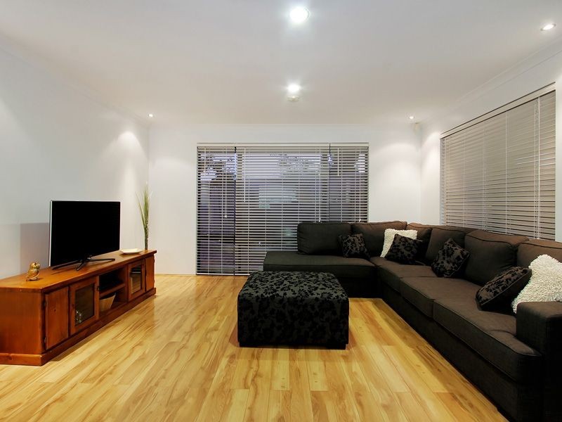 4 Hindmarsh Way, Success WA 6164