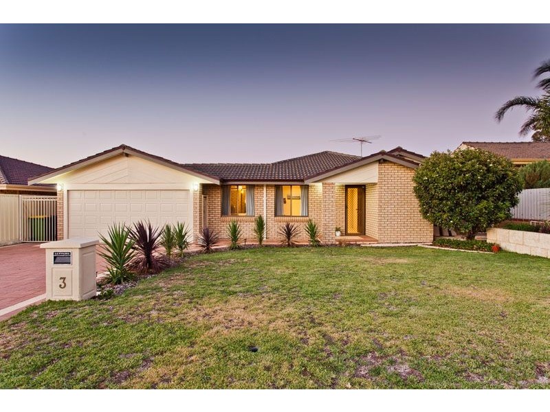 3 Lamb Place, Munster WA 6166
