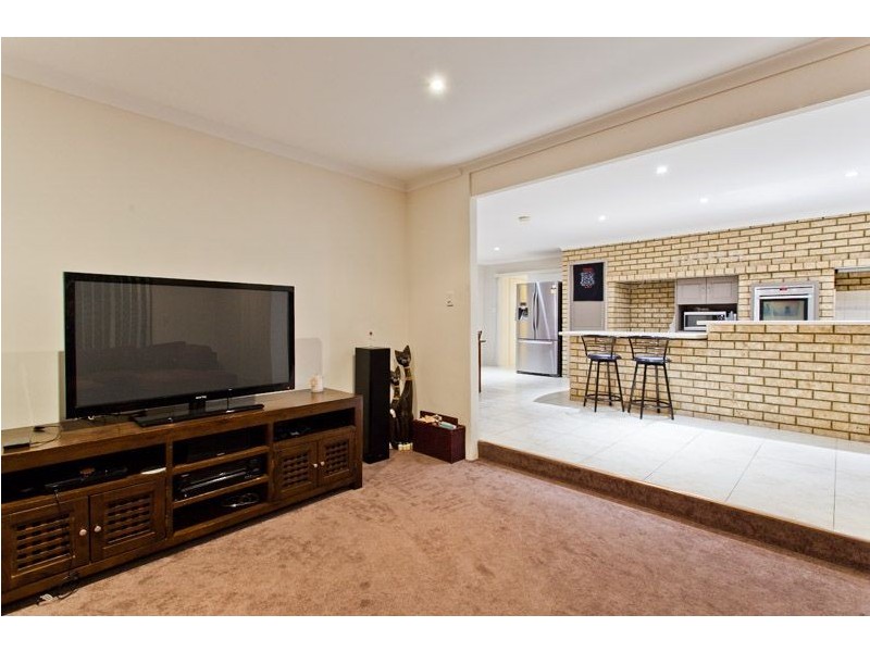 3 Lamb Place, Munster WA 6166