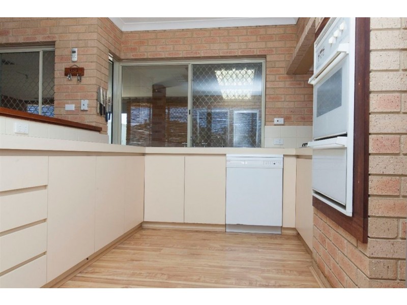 44 Blackwood Avenue, Hamilton Hill WA 6163