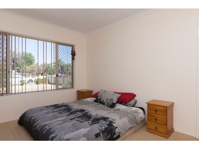 44 Blackwood Avenue, Hamilton Hill WA 6163