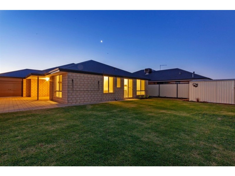 44 John Forrest Circuit, Bertram WA 6167