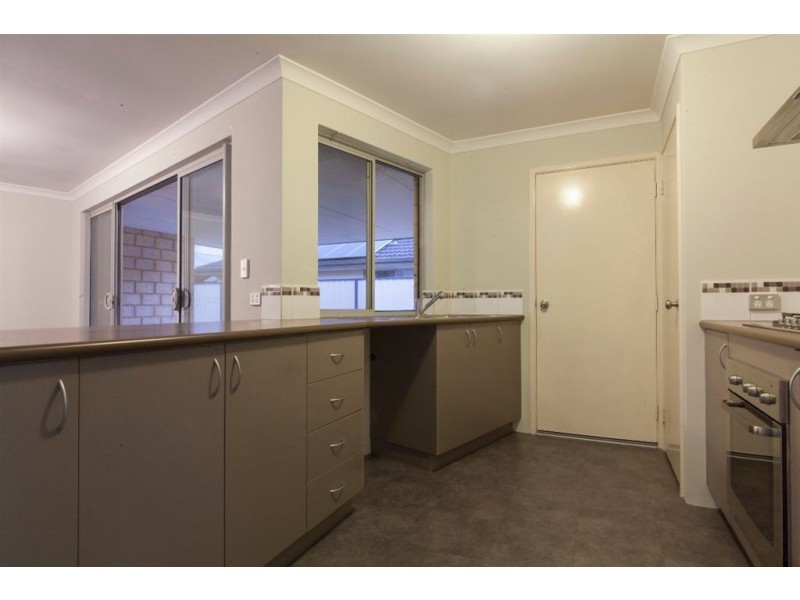 44 John Forrest Circuit, Bertram WA 6167