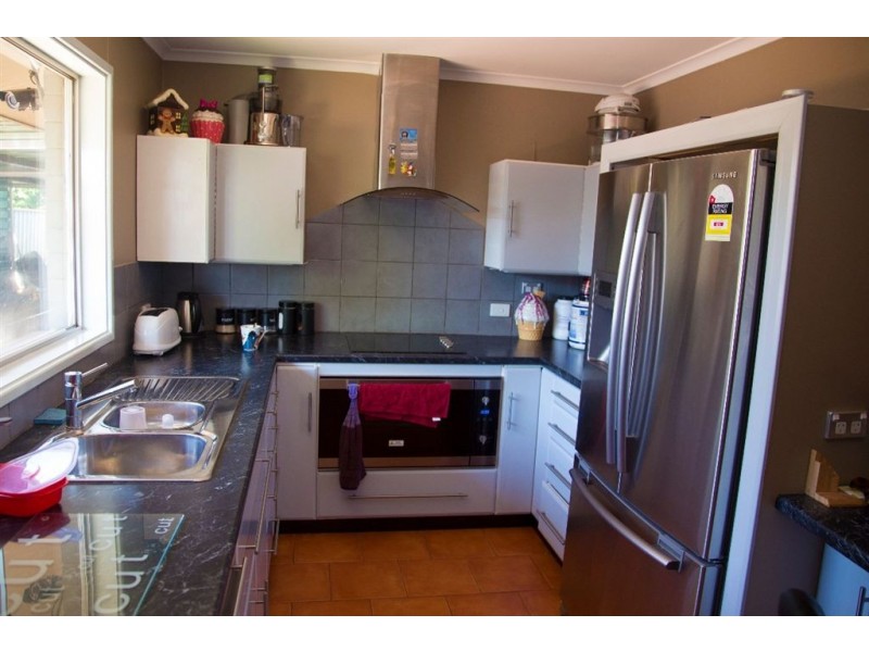 6 Carney Street, Newman WA 6753