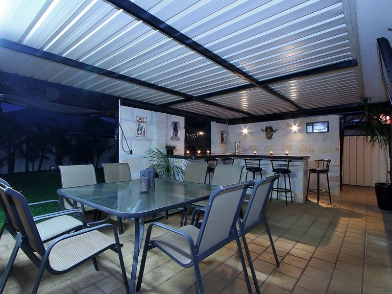 13 Richmond Entrance, Success WA 6164