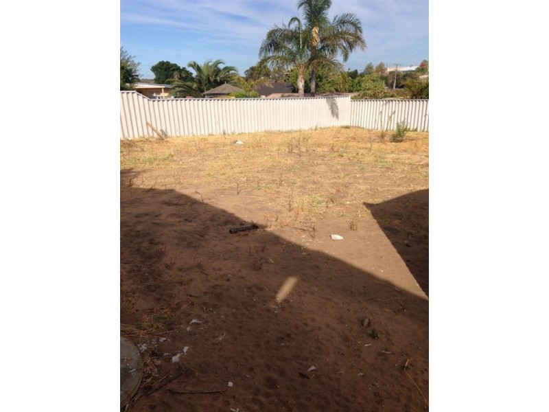 5a Morton Road, Hamilton Hill WA 6163