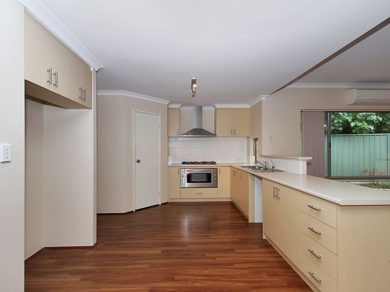 12a Collick Street, Hilton WA 6163