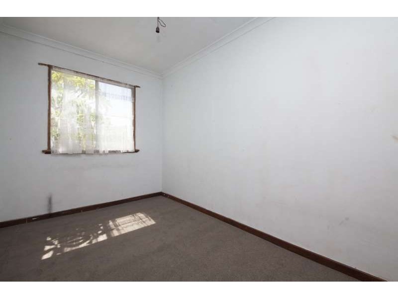 14 England Street, Hamilton Hill WA 6163