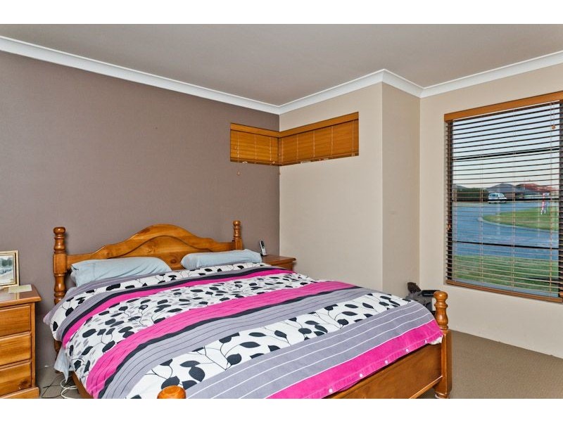 71 Nottely Crescent, Secret Harbour WA 6173