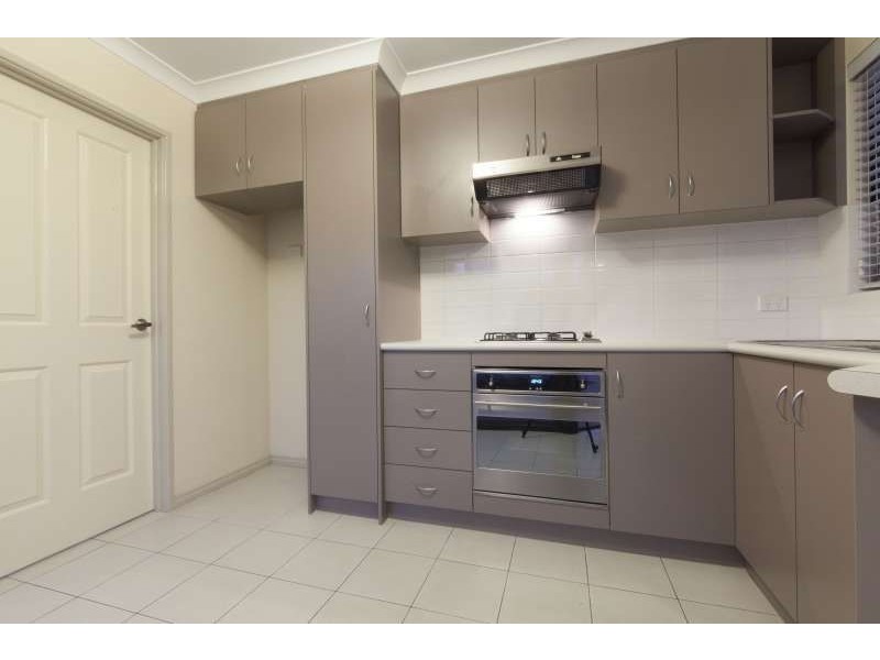 8a Salina Way, Yangebup WA 6164