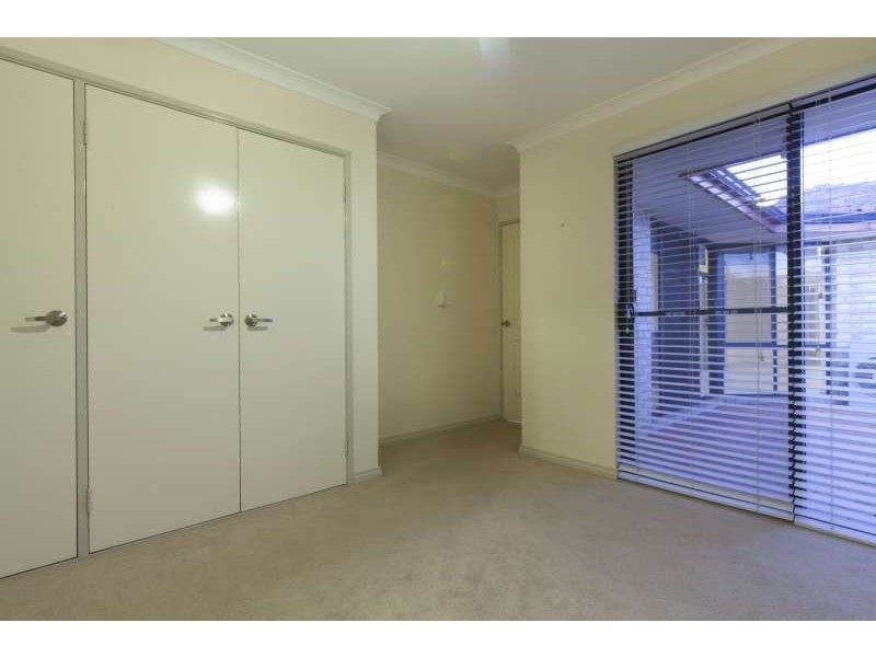 8a Salina Way, Yangebup WA 6164