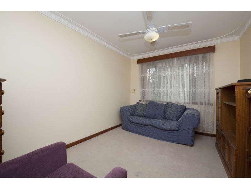 1 Pilgrim Way, Hamilton Hill WA 6163