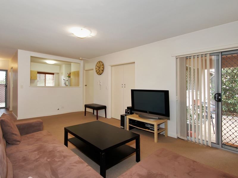 20/15 Friar John Way, Coolbellup WA 6163