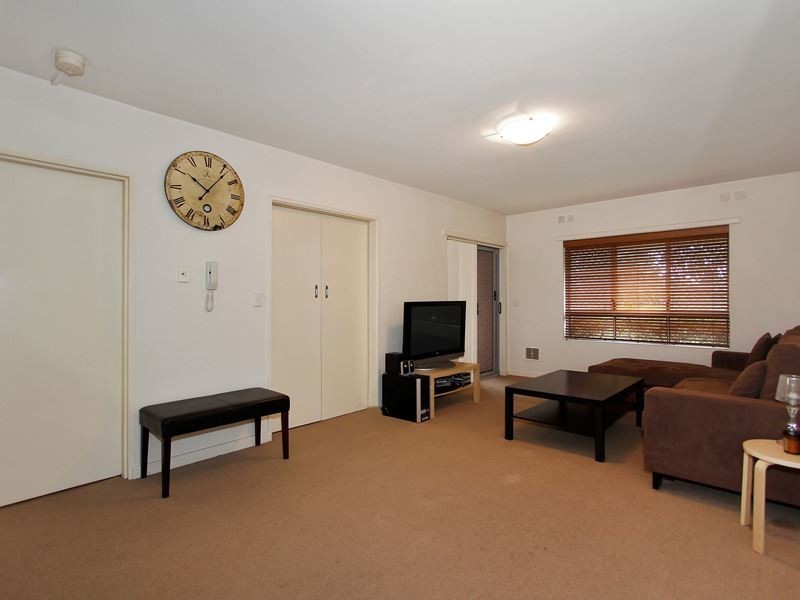 20/15 Friar John Way, Coolbellup WA 6163
