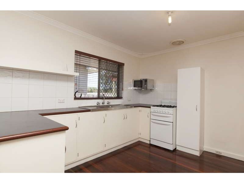 147b Phoenix Road, Spearwood WA 6163