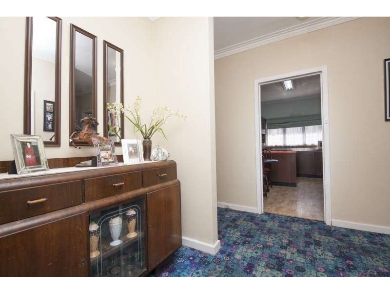 18 Strode Avenue, Hamilton Hill WA 6163