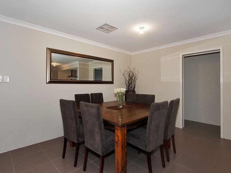 42 Sunstone Drive, Wellard WA 6170