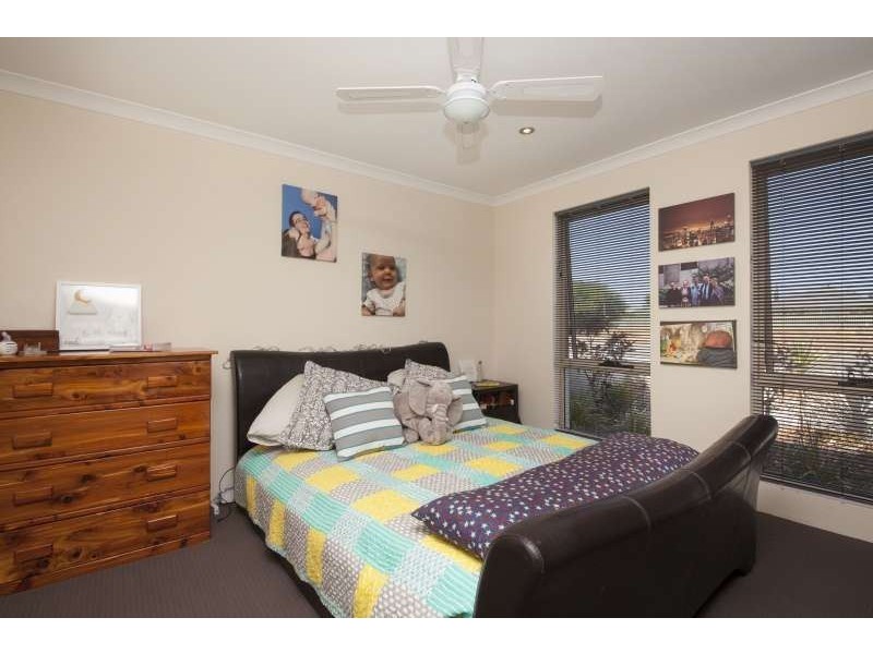 8/1 Humboldt Entrance, Aubin Grove WA 6164