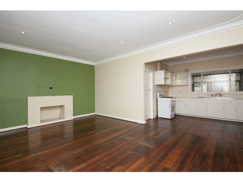 62 North Lake Road, Myaree WA 6154