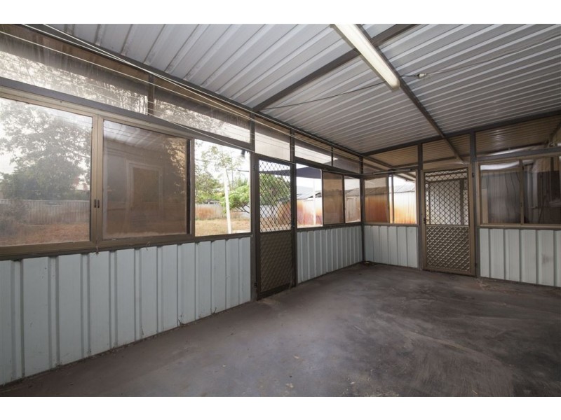 62 North Lake Road, Myaree WA 6154