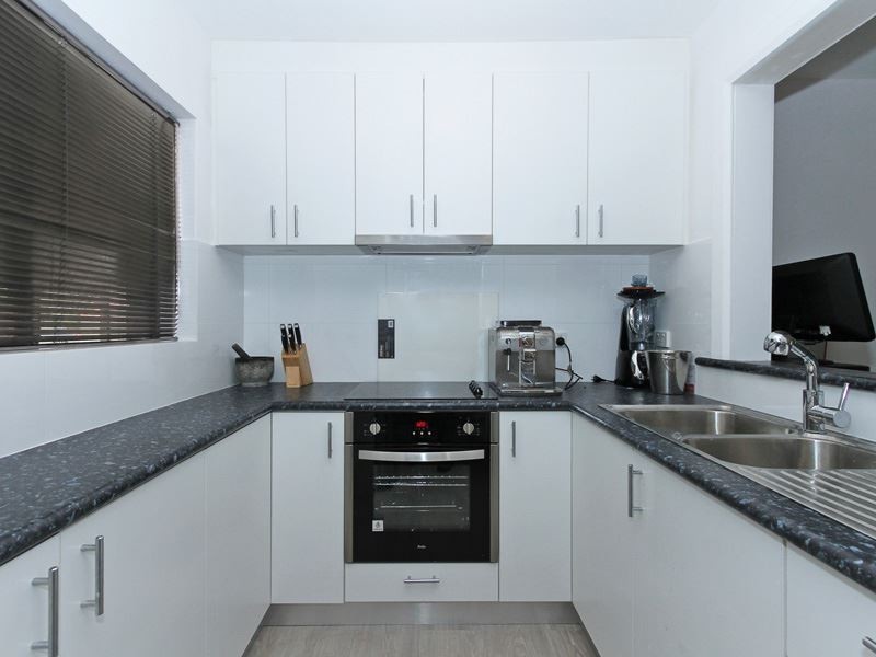 4/314 Preston Point Road, Attadale WA 6156