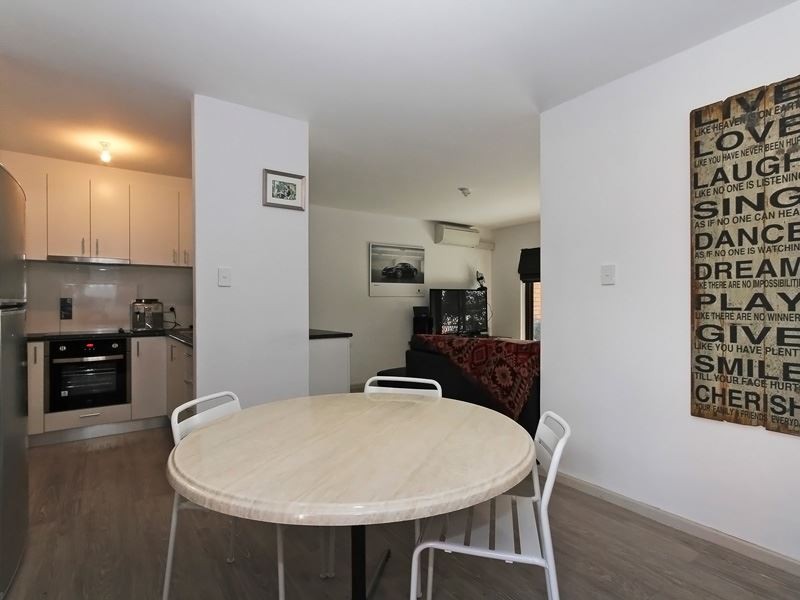 4/314 Preston Point Road, Attadale WA 6156