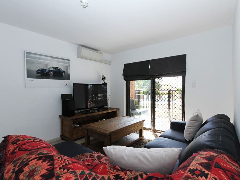 4/314 Preston Point Road, Attadale WA 6156