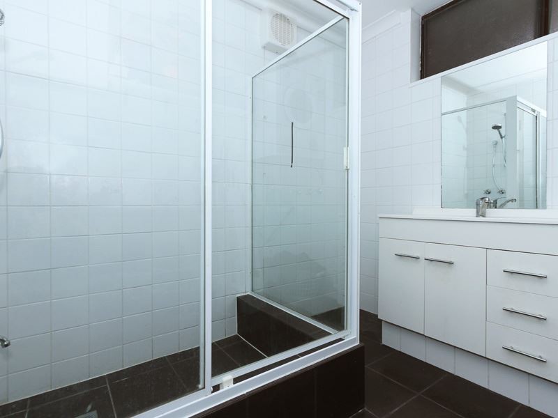 4/314 Preston Point Road, Attadale WA 6156