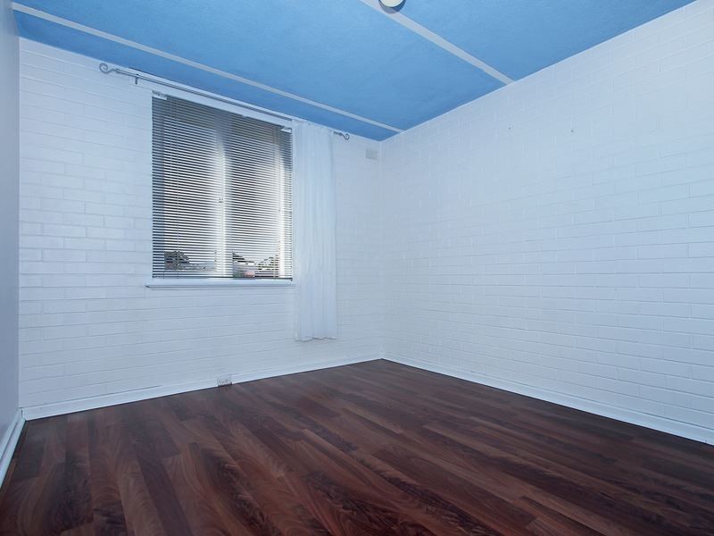 27/221 Clontarf Road, Hamilton Hill WA 6163