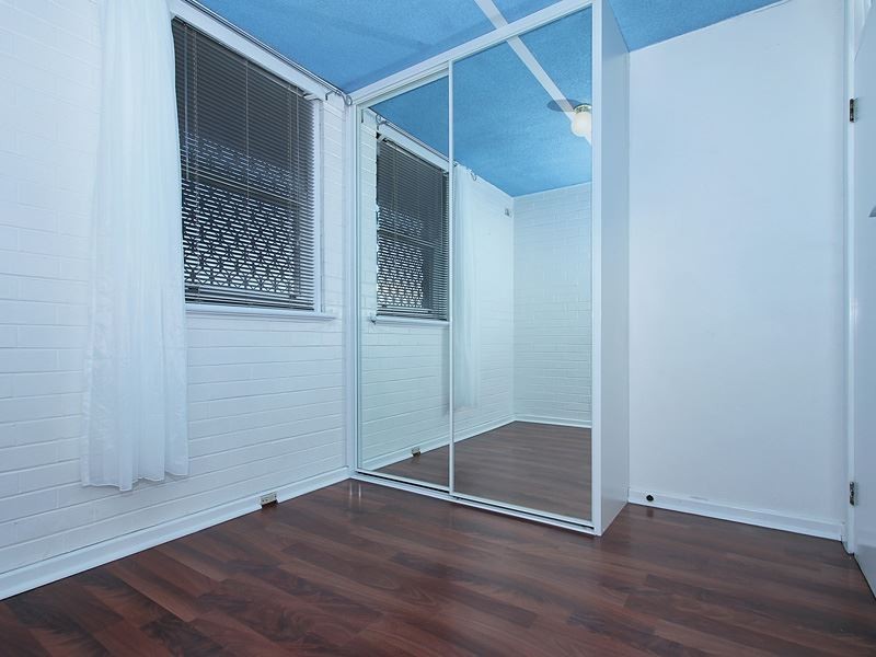 27/221 Clontarf Road, Hamilton Hill WA 6163