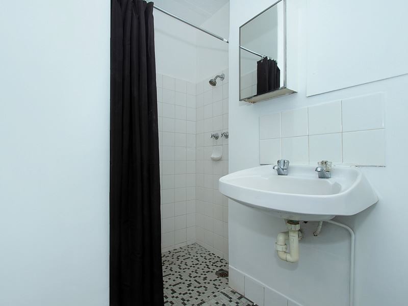 27/221 Clontarf Road, Hamilton Hill WA 6163