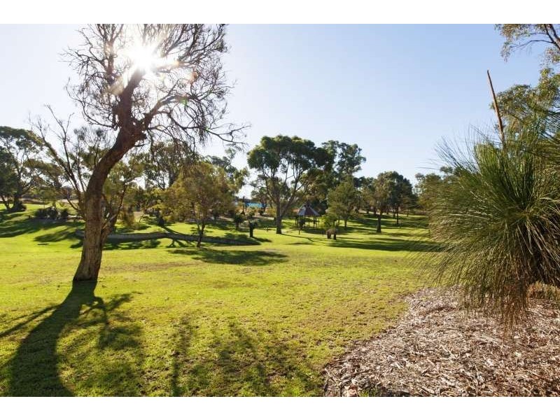 6/2 Lear Place, Coolbellup WA 6163