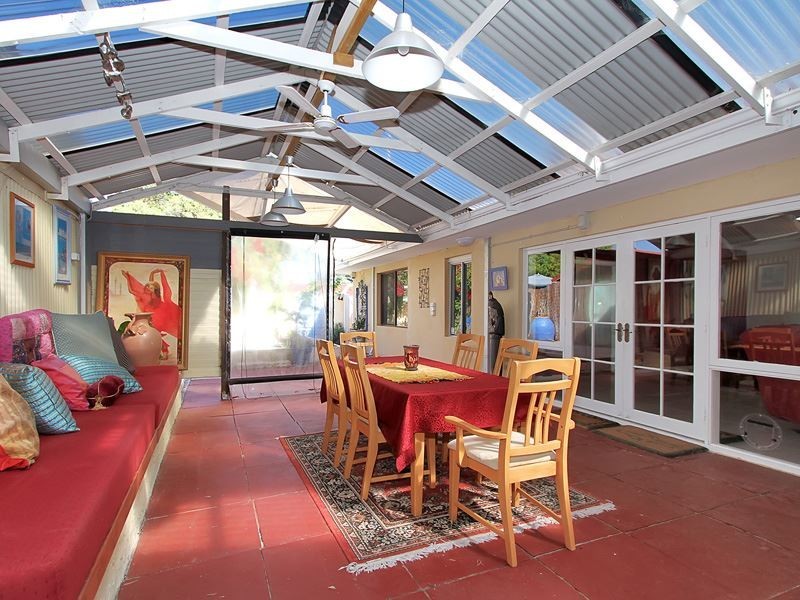 2 Peter Street, Shoalwater WA 6169