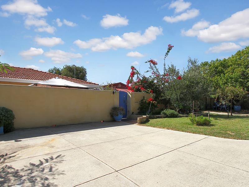 2 Peter Street, Shoalwater WA 6169