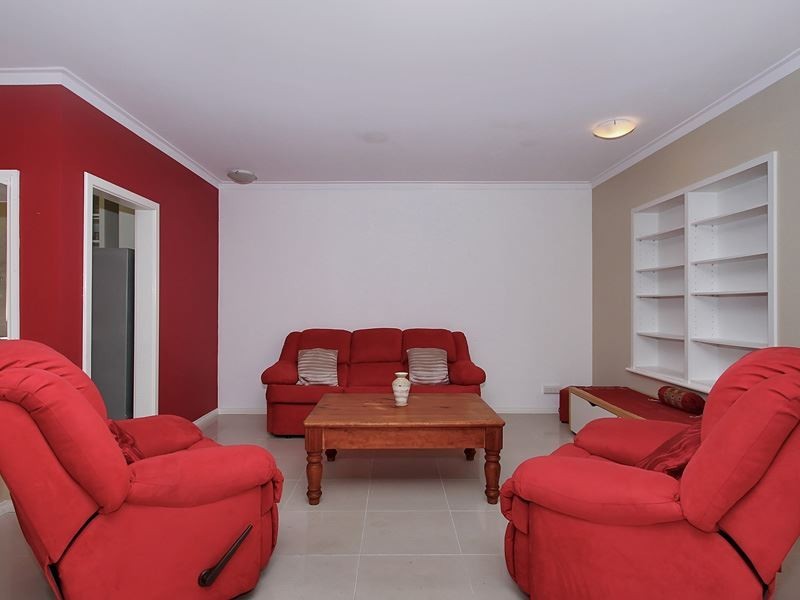 2 Peter Street, Shoalwater WA 6169
