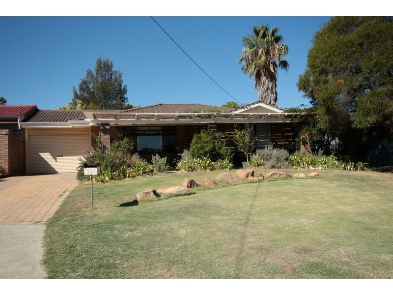 21B Candlebark Place, South Lake WA 6164