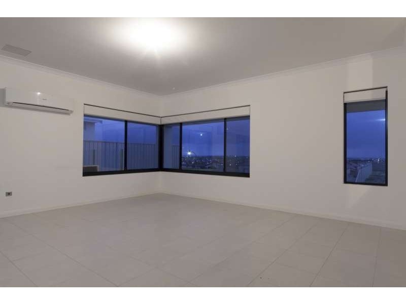 25 Panarea Crest, Yangebup WA 6164