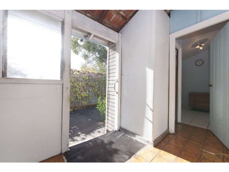 1 Sumpton Street, Hilton WA 6163