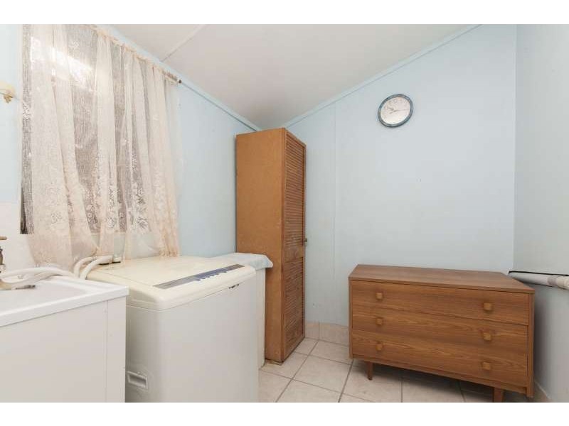 1 Sumpton Street, Hilton WA 6163