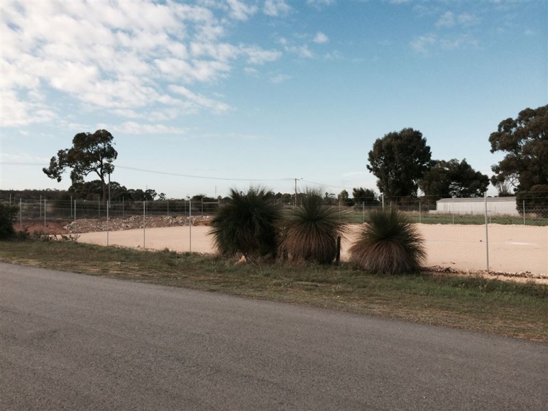 968 Rockingham Road, Wattleup WA 6166