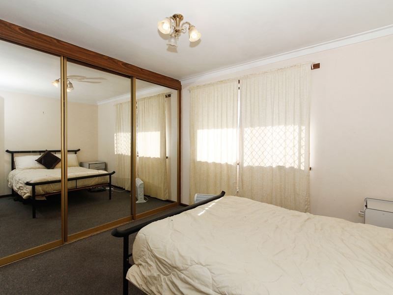 39 Erpingham Road, Hamilton Hill WA 6163