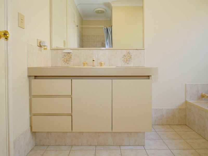 57 Turnbury Park Drive, Jandakot WA 6164