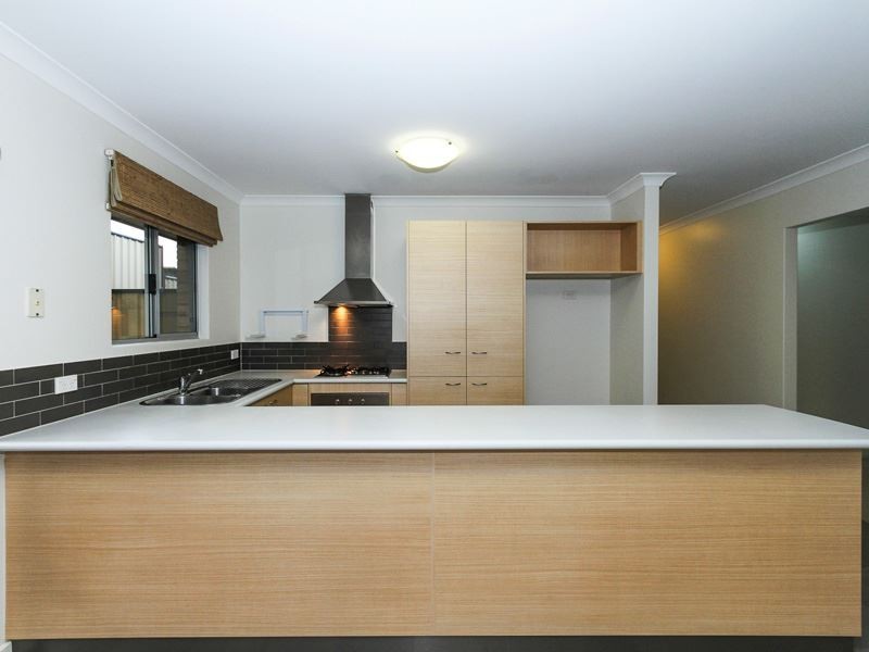 7/10 Rinaldo Place, Coolbellup WA 6163